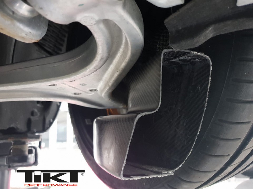 TIKT CARBON-BREMSENKÜHLUNG FÜR AMG GT-R / GT-S (VODERACHSE)